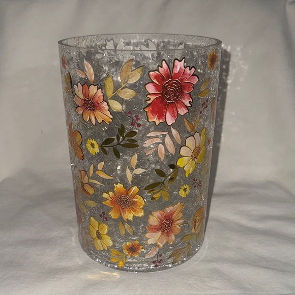 Yankee Candle Other - Floral Glass Candle Holder Fall Color Floral Accents NWOT